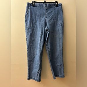 Croft & Barrow Pull on Jeans, size 16PS